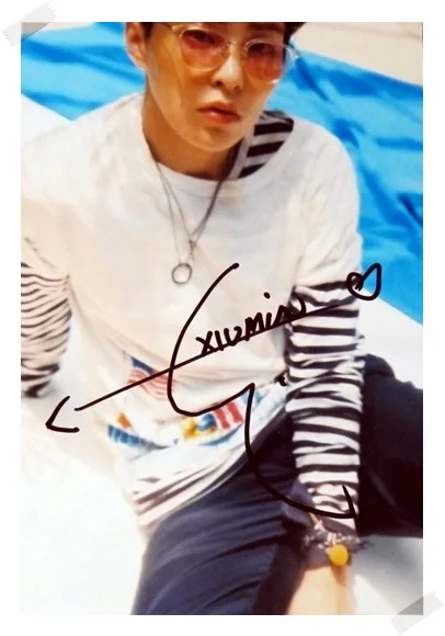 подписанное EXO XIUMIN XIU MIN оригинальное фото с автографом 6 дюймов Бесплатная доставка 08201703